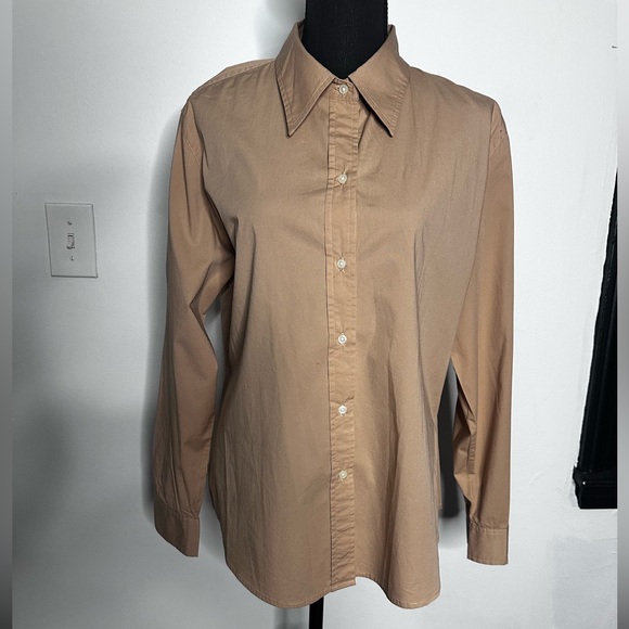 GAP Tops - GAP Women's Beige Button Down Shirt